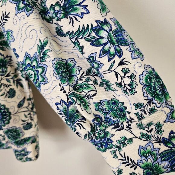EUC LOFT FLORAL LONGSLEEVES SOFT COTTON SIZE LARGE - Picture 7 of 14